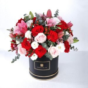 Blooming Box Qatar | Luxury Fresh Flower Arrangement