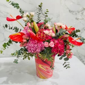 Pink Flower Bouquet – Fresh Roses & Seasonal Flowers in Qatar