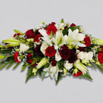 LONG & LOW TABLE ARRANGEMENT