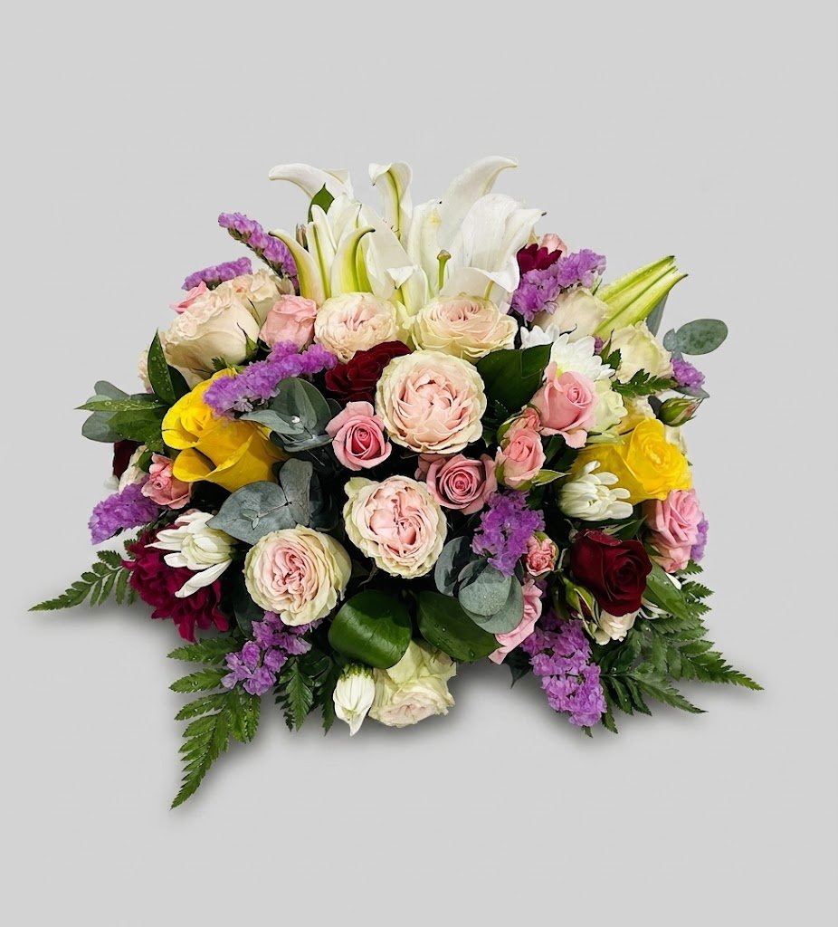 CENTER TABLE ARRANGEMENT MIXED FLOWERS